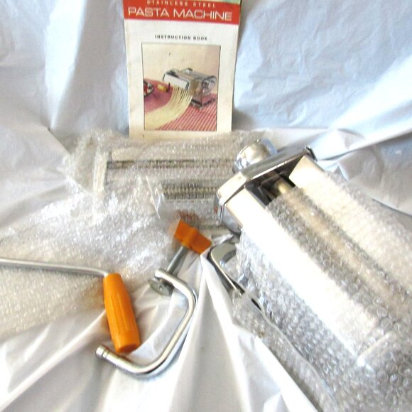iMounTEK Stainless Steel Manual Pasta Maker Machine  Emson Stainless Steel Posta Machine.
